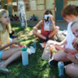 Meet your Posher, Chloe